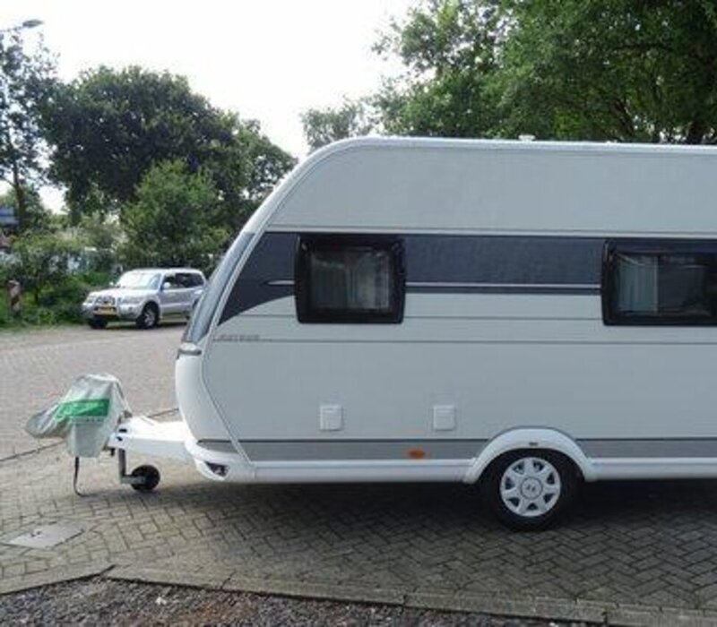 Hobby Hobby On Tour 390 € 1.000,- voordeel