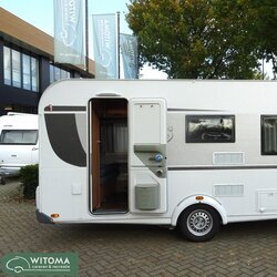 Knaus  Knaus Sport 420 QD met mover en voortent