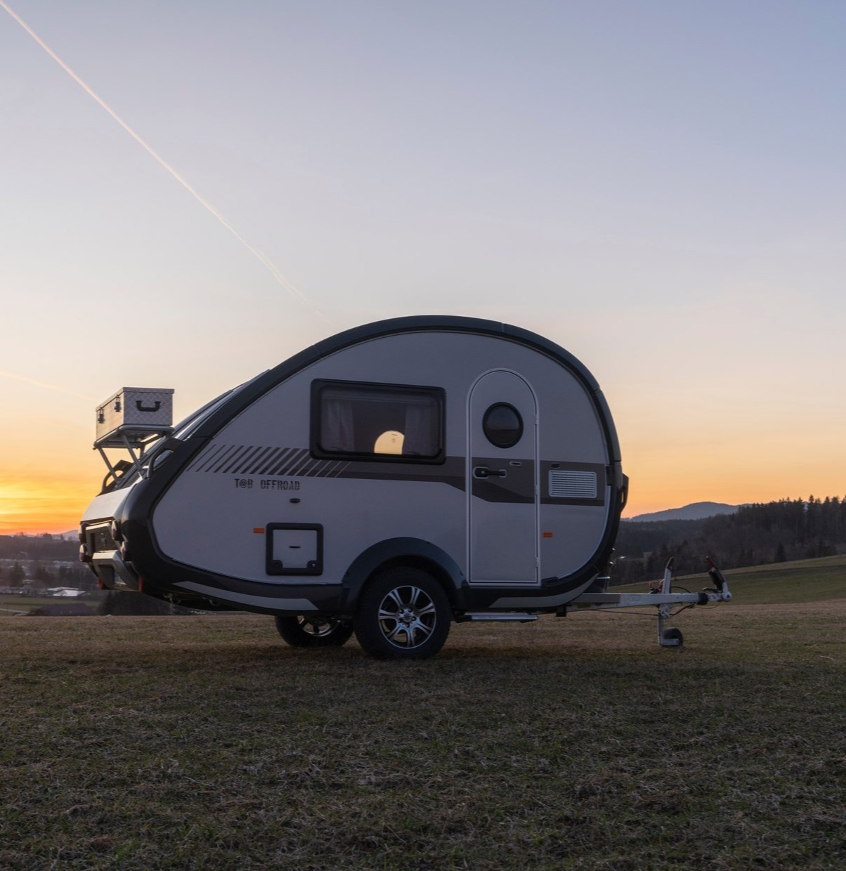 Common Image dinesten_images_1755597145.jpg T&B: de ‘teardrop’ caravan |